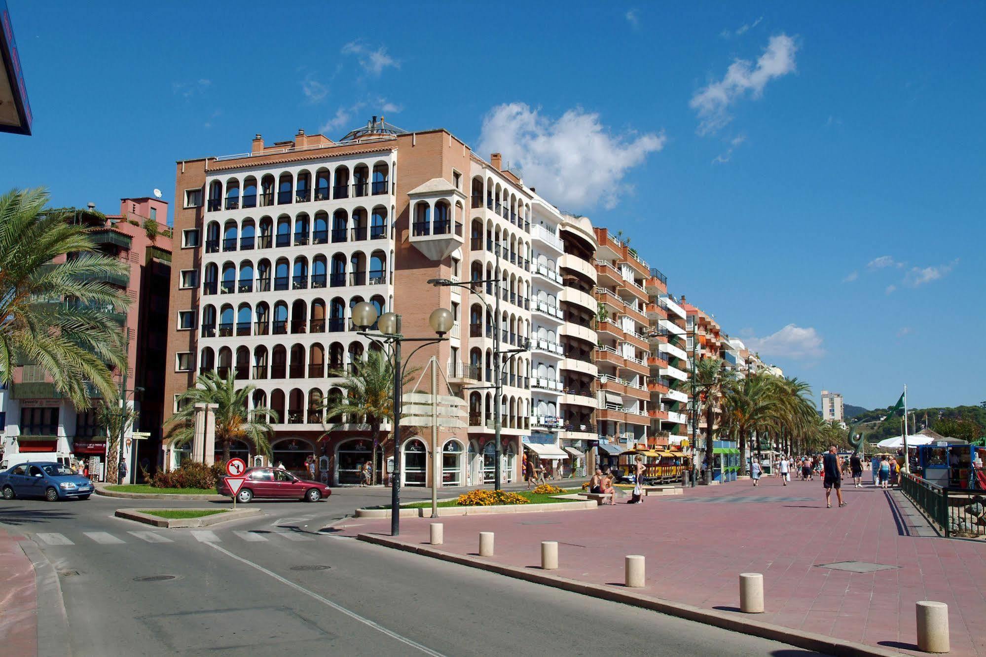 Apartaments Rosanna Lloret de Mar Exteriér fotografie